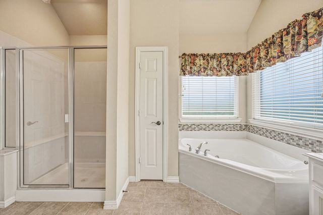 125 Rustling Elm Way, Azle, TX 76020