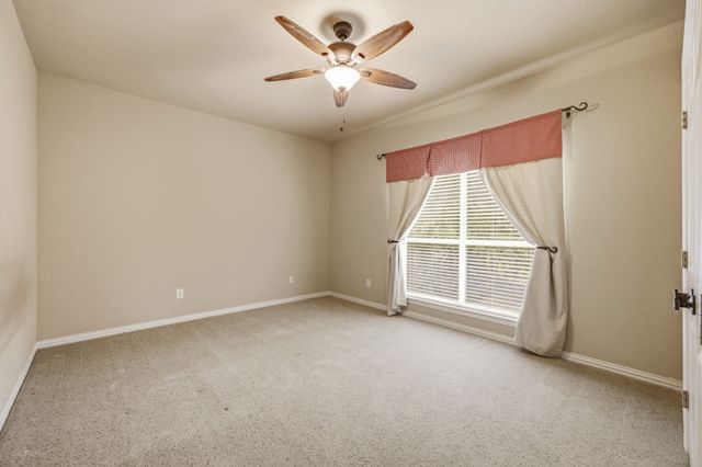 125 Rustling Elm Way, Azle, TX 76020