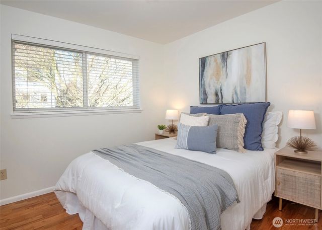 865 NW 75th Street, Seattle, WA 98117