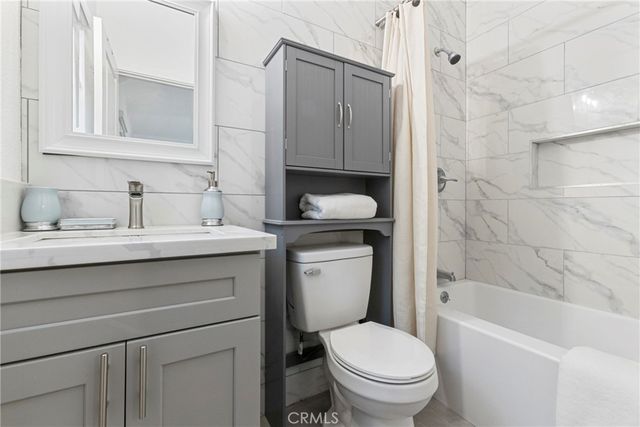 7335 Kyle Street, Tujunga, CA 91042