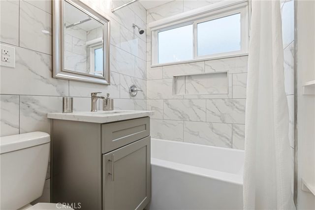 7335 Kyle Street, Tujunga, CA 91042