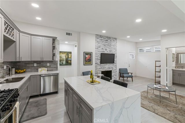 7335 Kyle Street, Tujunga, CA 91042