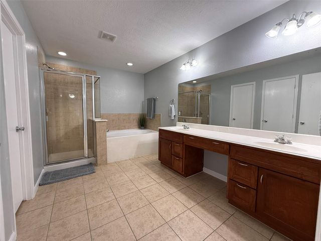 11618 Wren Crossing Drive, Houston, TX 77038