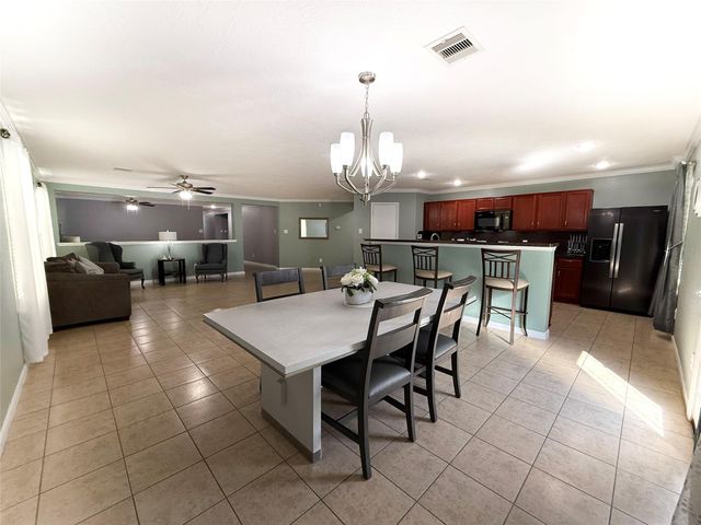 11618 Wren Crossing Drive, Houston, TX 77038