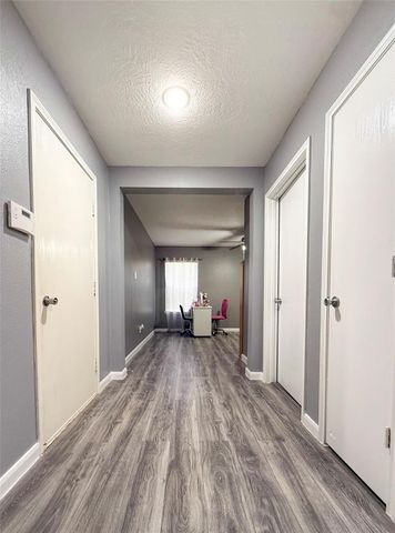 11618 Wren Crossing Drive, Houston, TX 77038