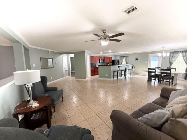 11618 Wren Crossing Drive, Houston, TX 77038