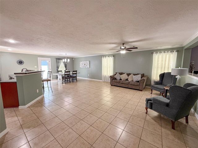 11618 Wren Crossing Drive, Houston, TX 77038