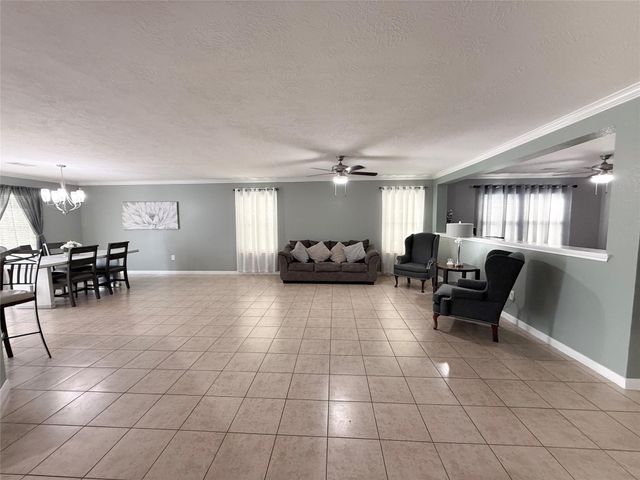 11618 Wren Crossing Drive, Houston, TX 77038