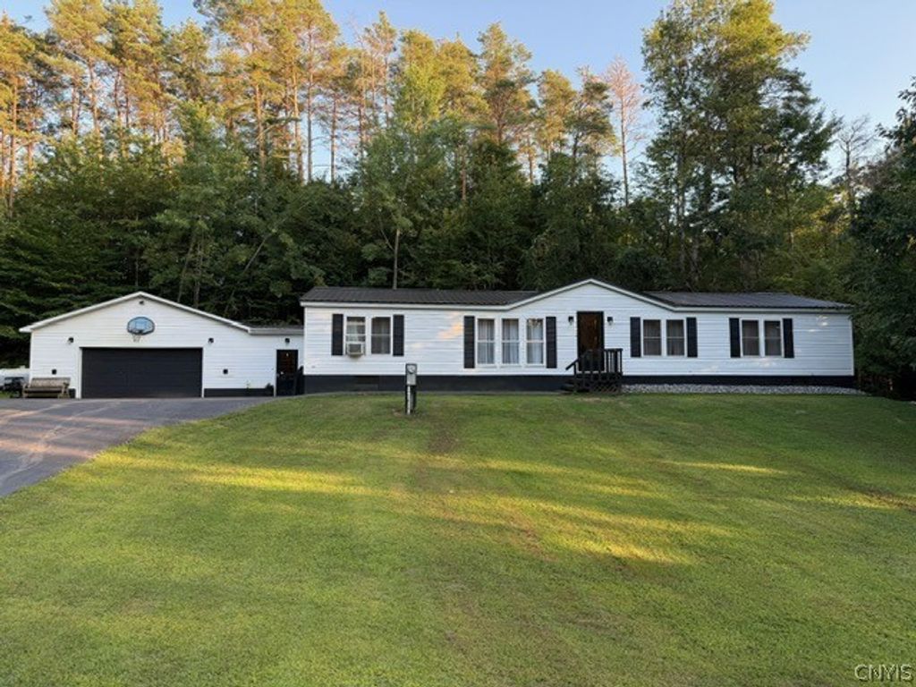 2872 Moran Post Road, Camden, NY 13316
