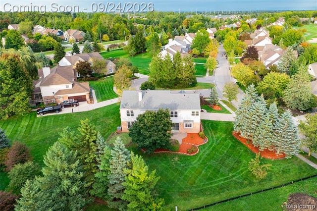 46740 Club Court, Canton, MI 48188