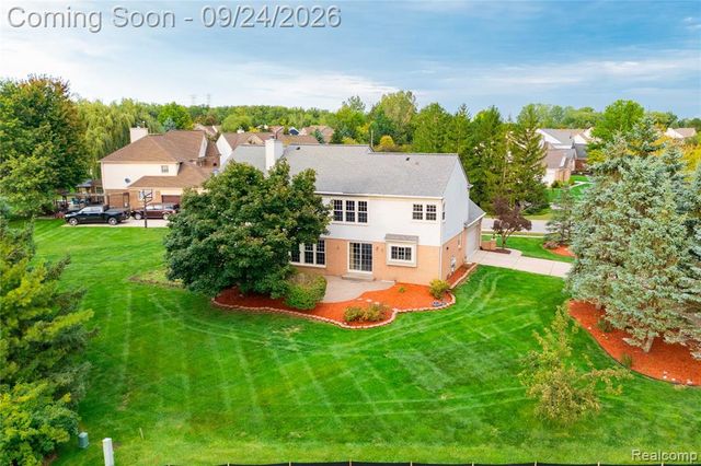 46740 Club Court, Canton, MI 48188