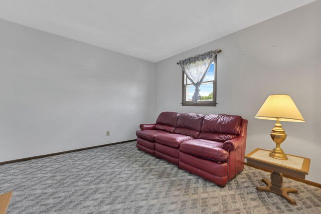 1116 E Chestnut Street, Lancaster, OH 43130