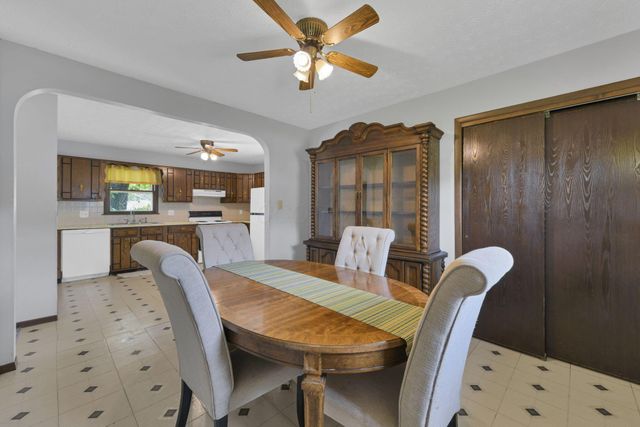 1116 E Chestnut Street, Lancaster, OH 43130