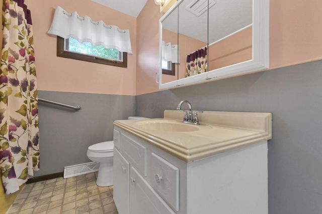 1116 E Chestnut Street, Lancaster, OH 43130