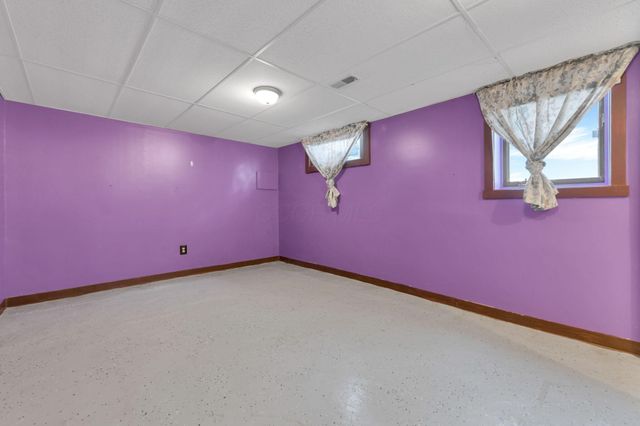 1116 E Chestnut Street, Lancaster, OH 43130