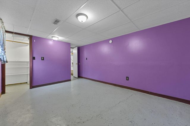 1116 E Chestnut Street, Lancaster, OH 43130