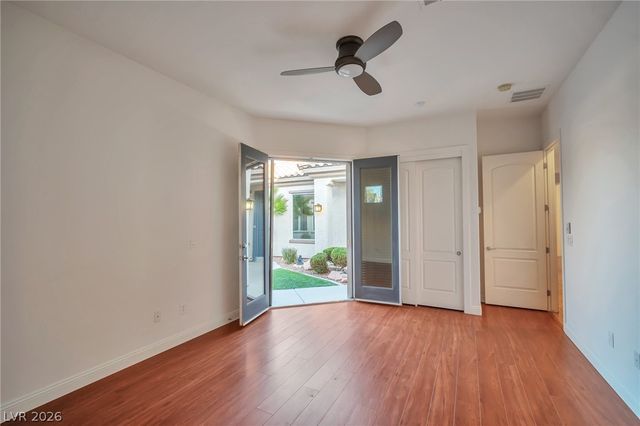 2585 Portsmouth Creek Avenue, Henderson, NV 89052