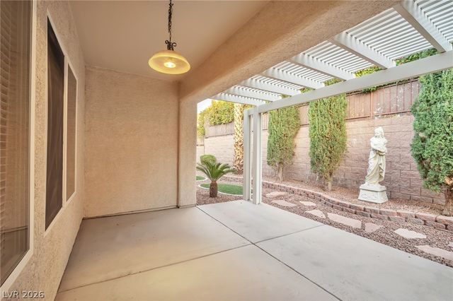 2585 Portsmouth Creek Avenue, Henderson, NV 89052