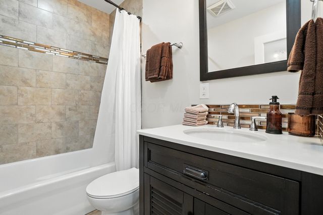 396 W 7th Avenue, Columbus, OH 43201