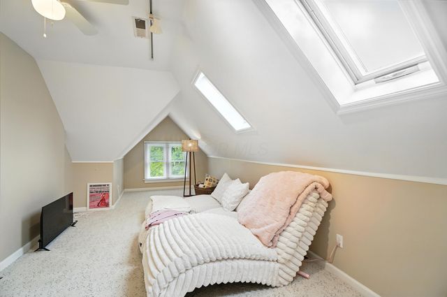 396 W 7th Avenue, Columbus, OH 43201