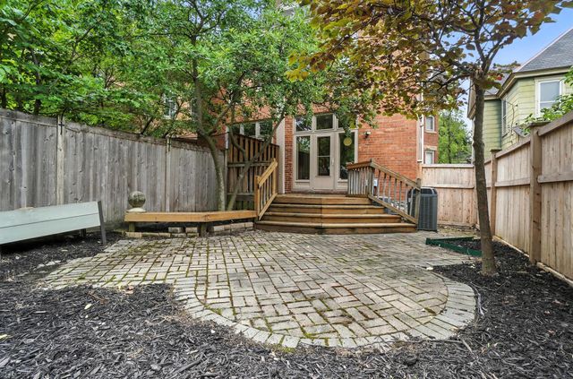 396 W 7th Avenue, Columbus, OH 43201