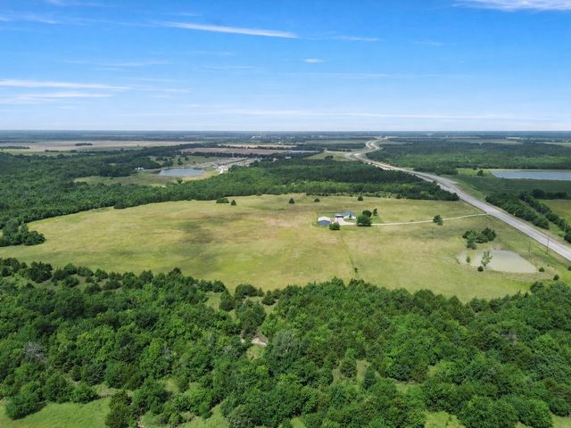 20280 US Highway 82 W, Honey Grove, TX 75446