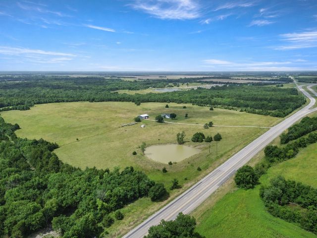 20280 US Highway 82 W, Honey Grove, TX 75446