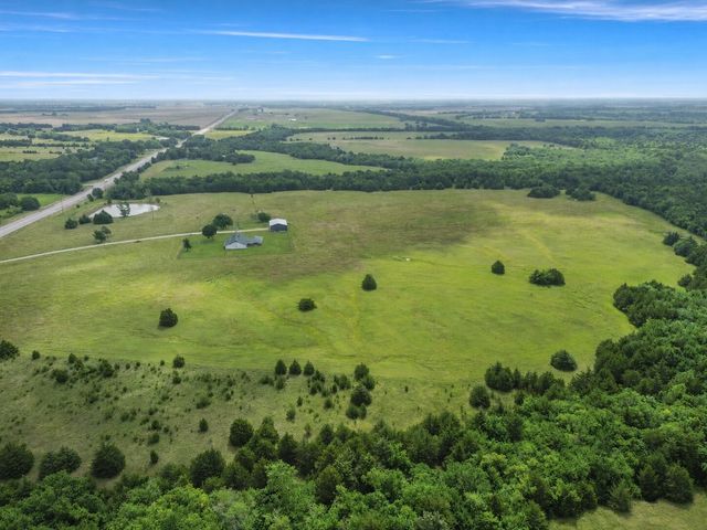 20280 US Highway 82 W, Honey Grove, TX 75446
