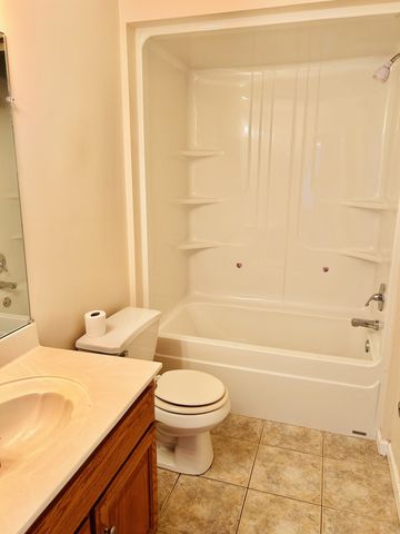 183 Grosch Dr, Manchester, TN 37355