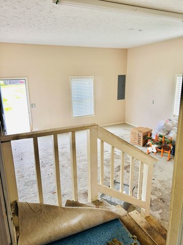 183 Grosch Dr, Manchester, TN 37355