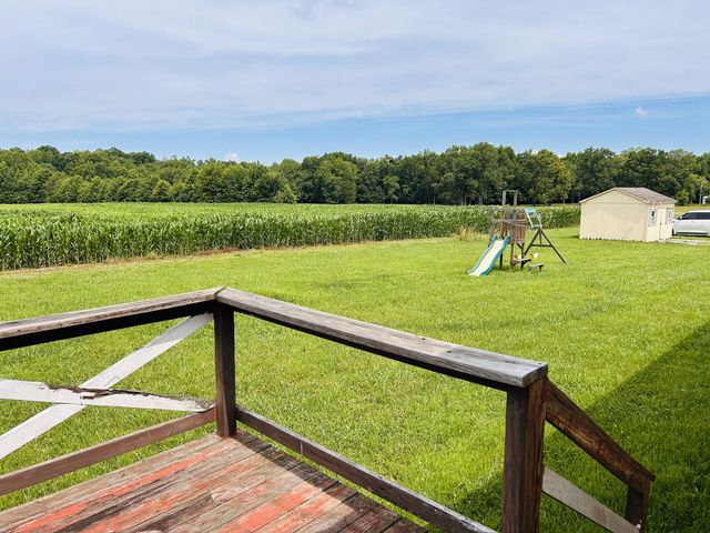 183 Grosch Dr, Manchester, TN 37355