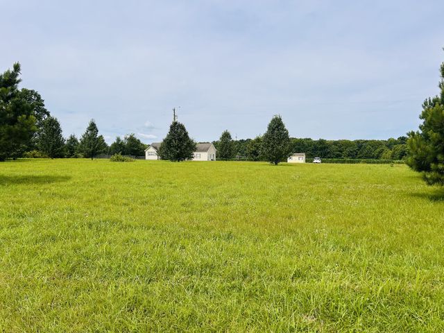 183 Grosch Dr, Manchester, TN 37355