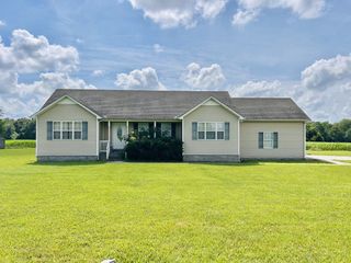183 Grosch Dr, Manchester, TN 37355