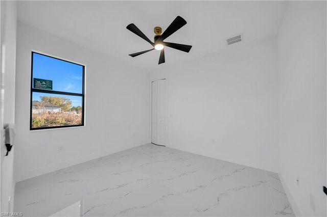 3019 46th ST W, Lehigh Acres, FL 33971