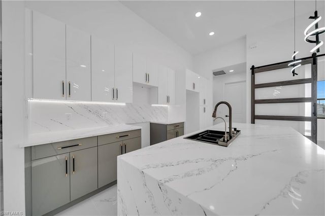 3019 46th ST W, Lehigh Acres, FL 33971