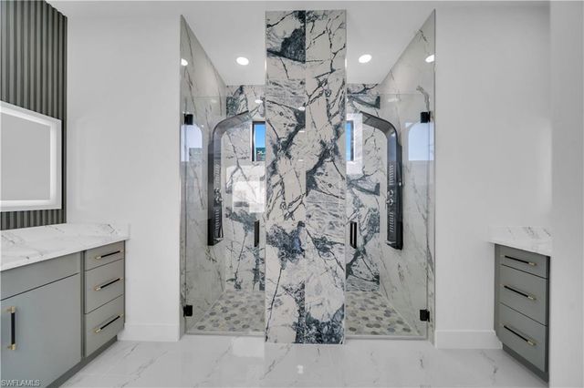 3019 46th ST W, Lehigh Acres, FL 33971