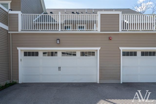 155 Tamarack Lane, Rockford, MI 49341