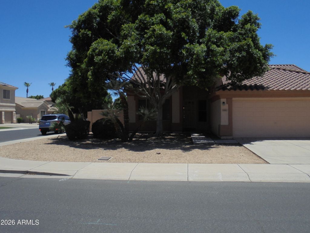 6003 W SEQUOIA Drive, Glendale, AZ 85308 — photo 2