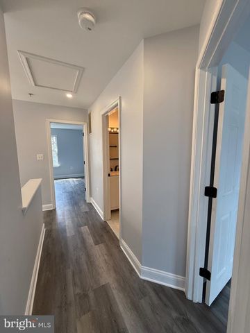 4003 BLAKNEY LN SE, Washington, DC 20032