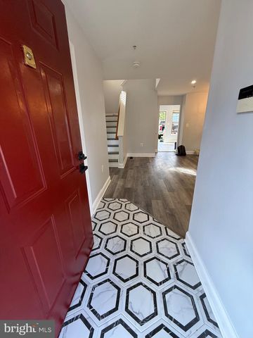 4003 BLAKNEY LN SE, Washington, DC 20032