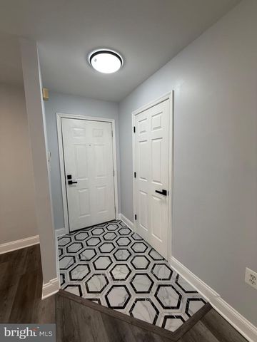 4003 BLAKNEY LN SE, Washington, DC 20032