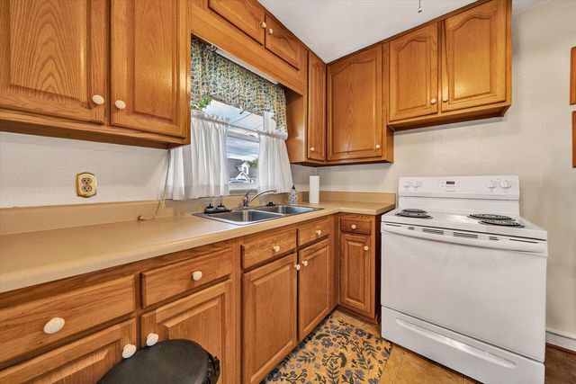 2251 Moir ST, Roanoke, VA 24012
