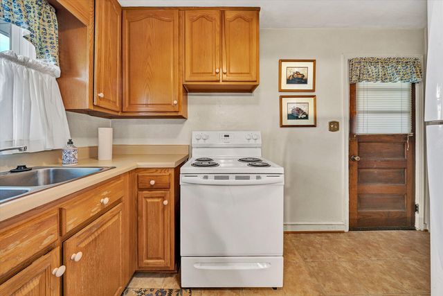 2251 Moir ST, Roanoke, VA 24012