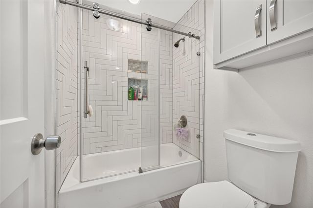 11435 Carvel Lane, Houston, TX 77072