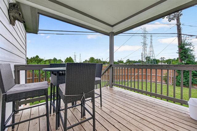 11435 Carvel Lane, Houston, TX 77072