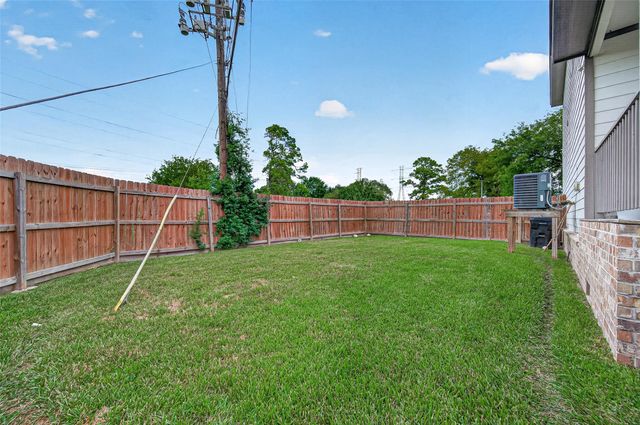 11435 Carvel Lane, Houston, TX 77072