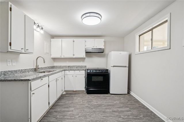 627 Colonial Ave, Colonial Heights, VA 23834