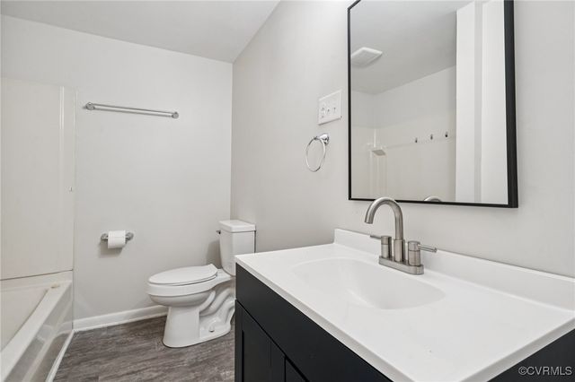 627 Colonial Ave, Colonial Heights, VA 23834