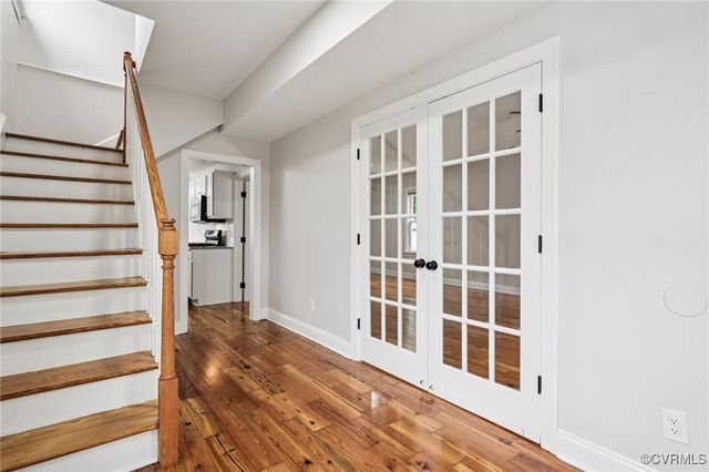 627 Colonial Ave, Colonial Heights, VA 23834