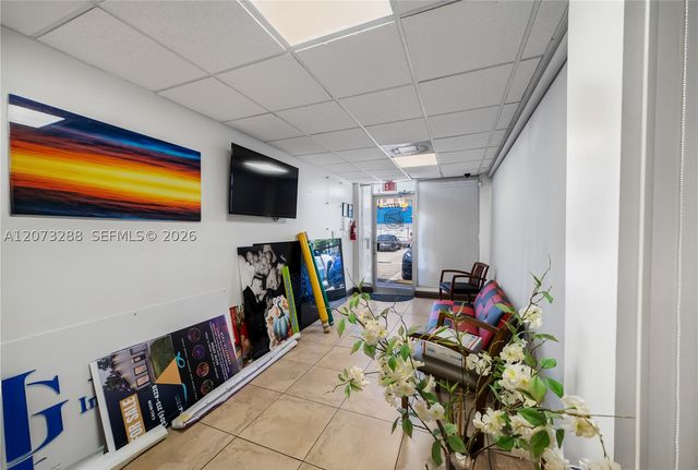 6772 W Flagler St, Miami, FL 33144